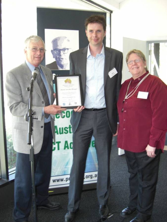PR2010: Anton van den Hengel wins 2010 SA Pearcey Award