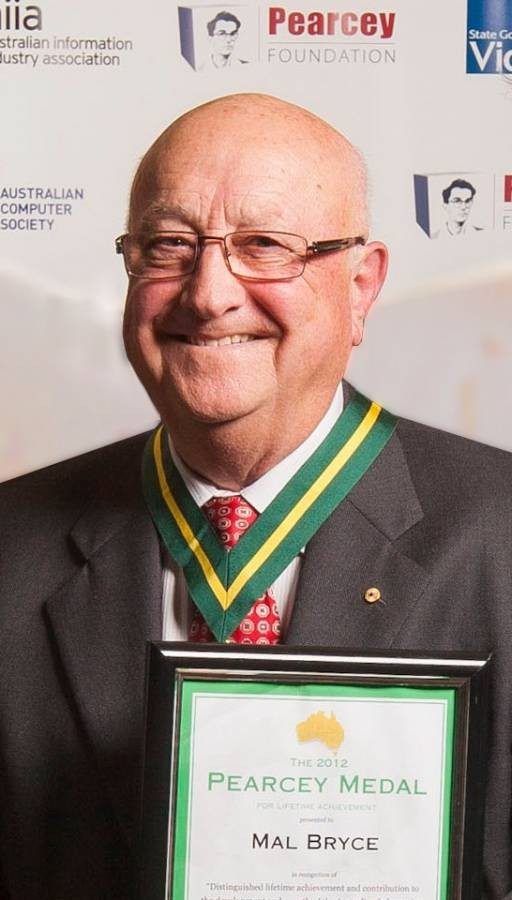 Mal Bryce awarded 2012 Pearcey Medal